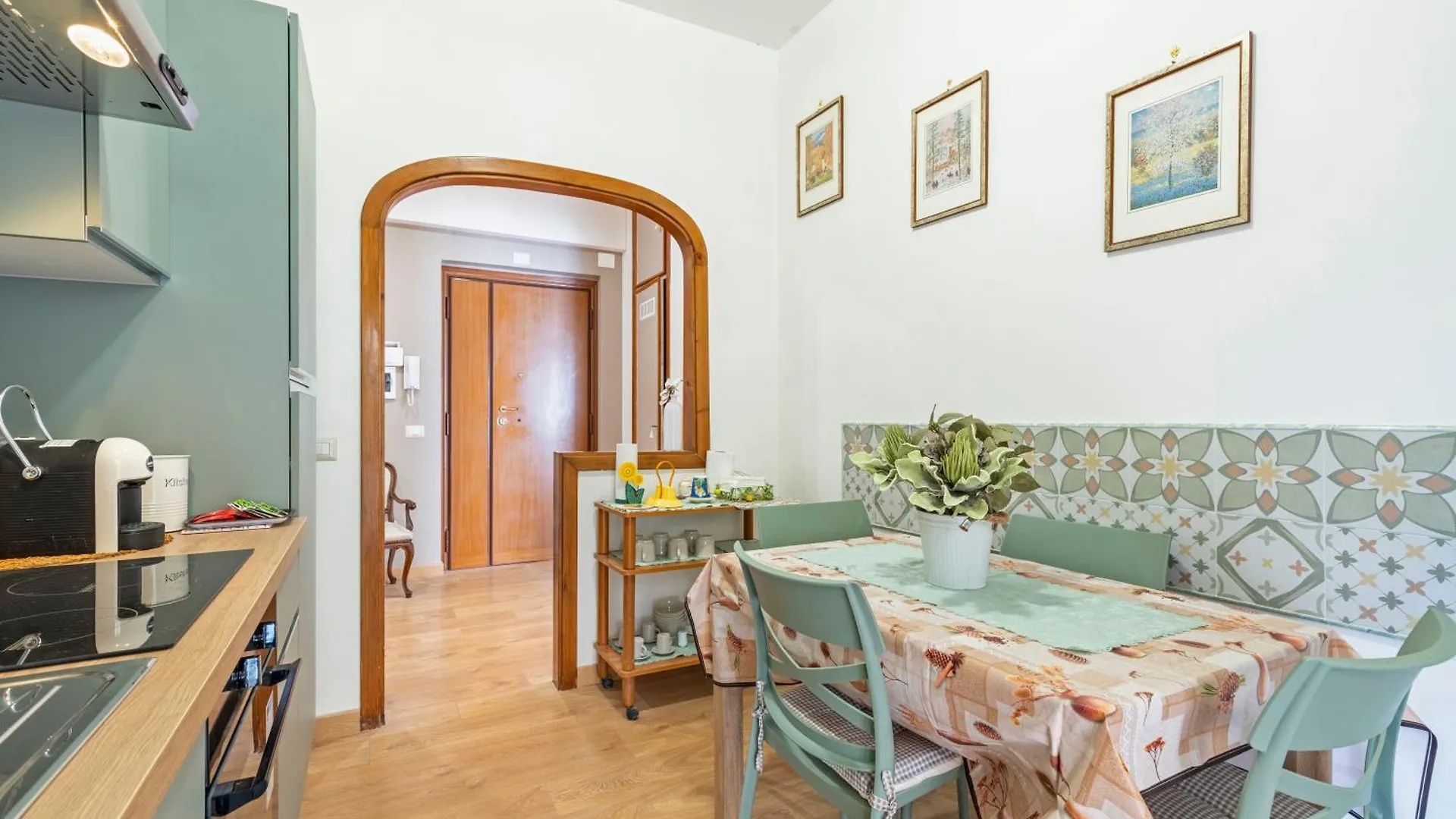 Charming Battistini Apartment Rome Italy